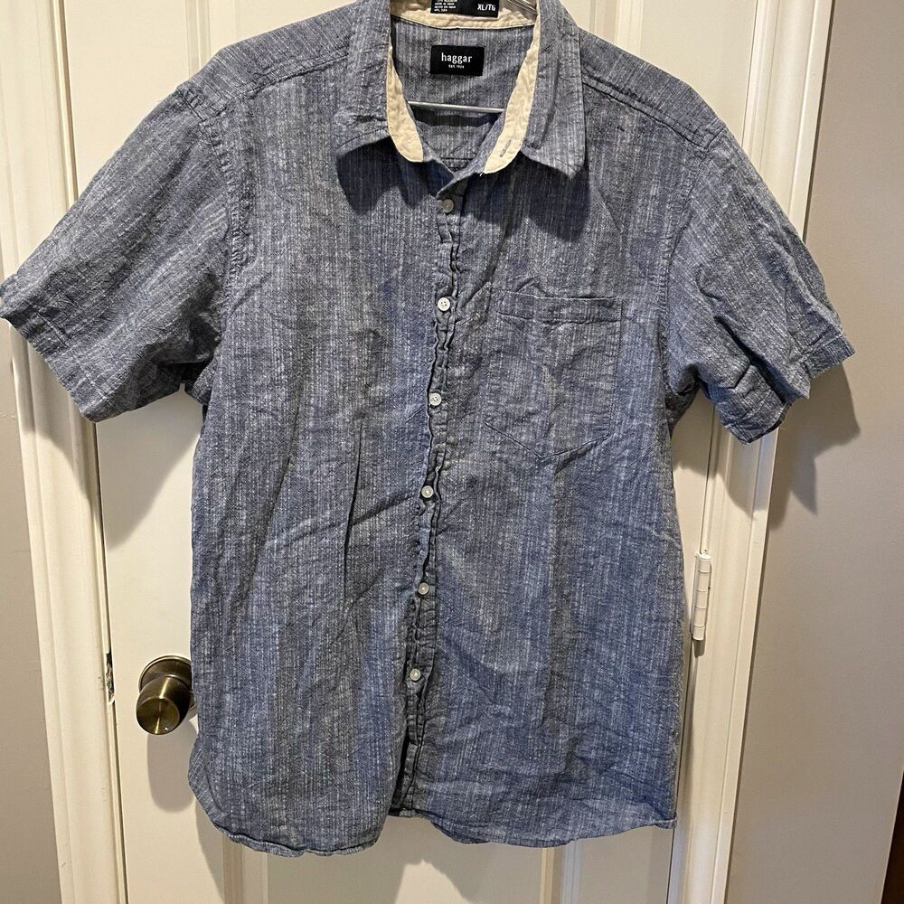 Haggar Men’s button up Shirt Size XL